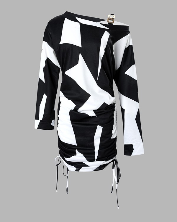 Geometric Print Cold Shoulder Drawstring Long Sleeve Dress